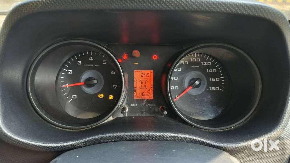 Mahindra Tuv 300 T6 Plus, 2018, Diesel