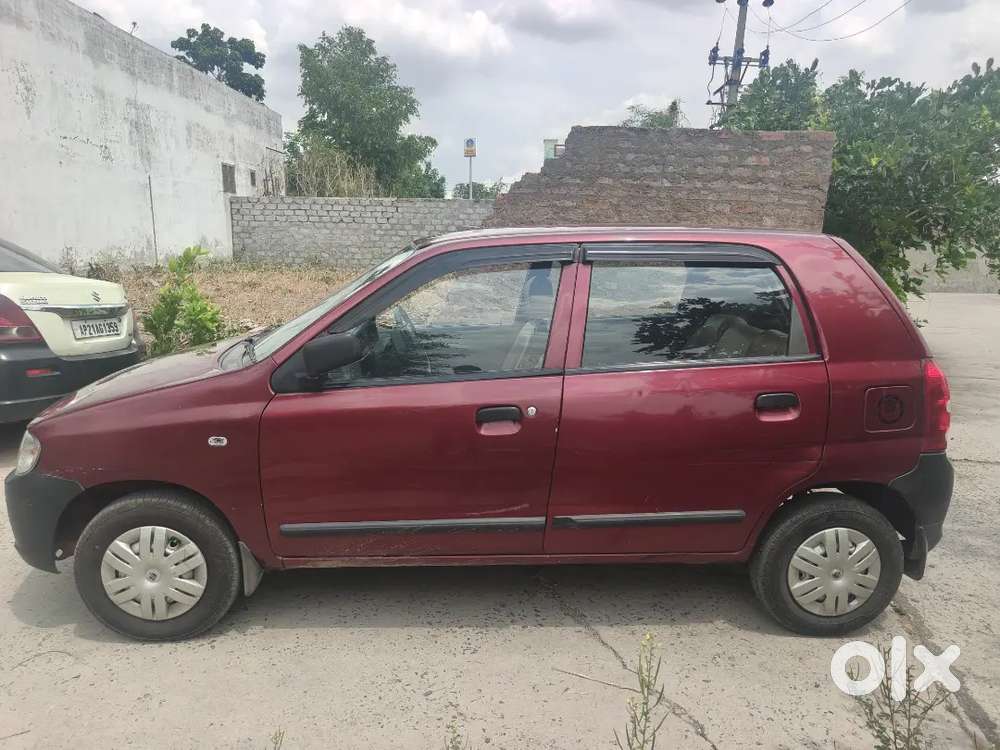 Marthui Suzuki Alto