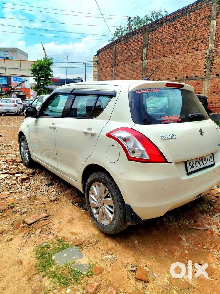 Maruti Suzuki Swift Zdi Plus, 2017, Diesel