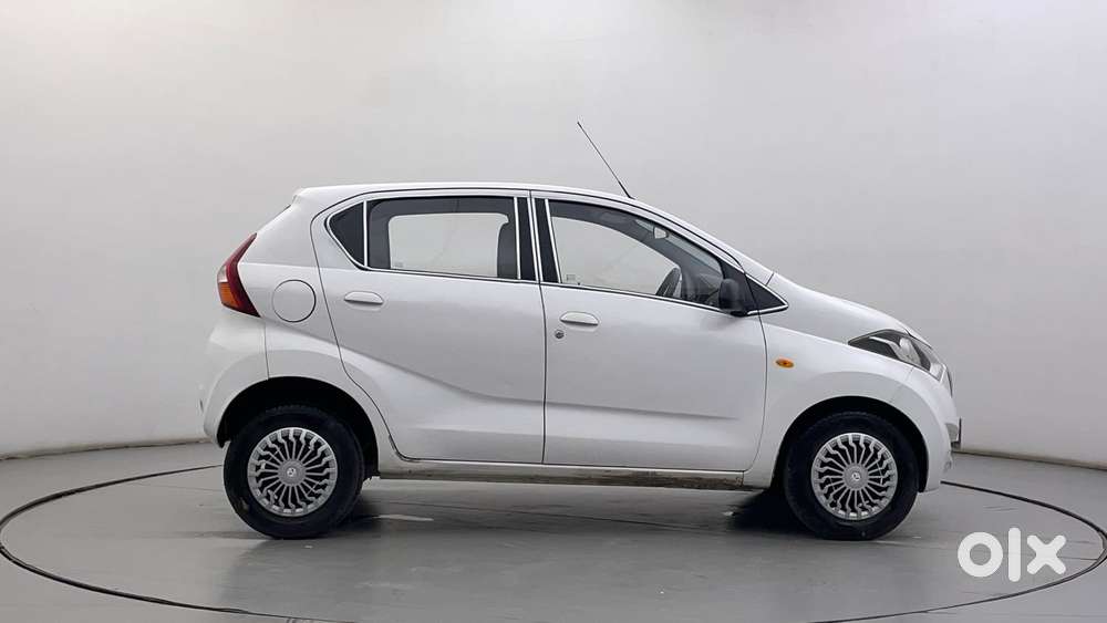 Datsun Redigo T Option, 2017, Petrol