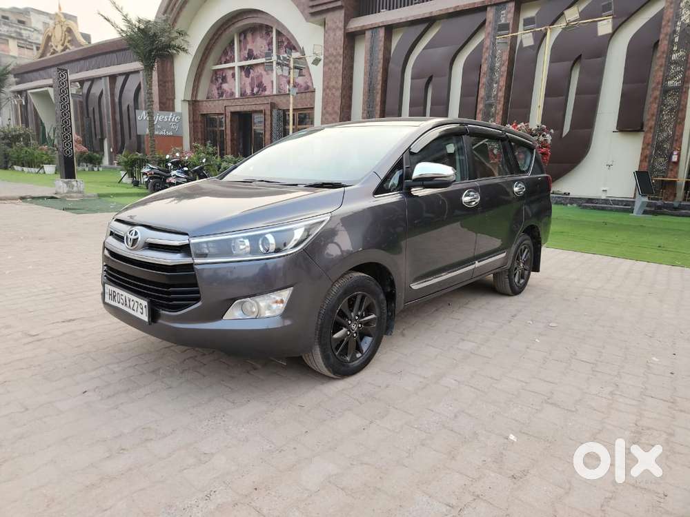 Toyota Innova Crysta 2.4 V 8 Str, 2018, Diesel