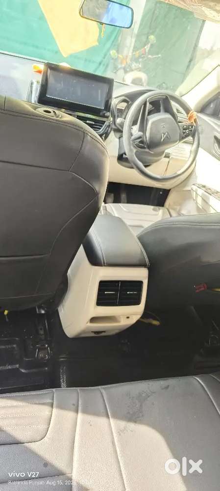Mahindra Xuv 3xo Mx2 Pro  2024