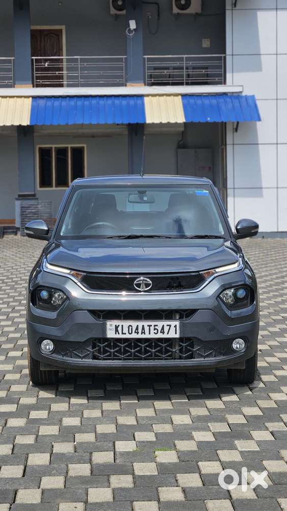 Tata Punch 1.2 Revotron Accomplished Camo Amt, 2023, Petrol