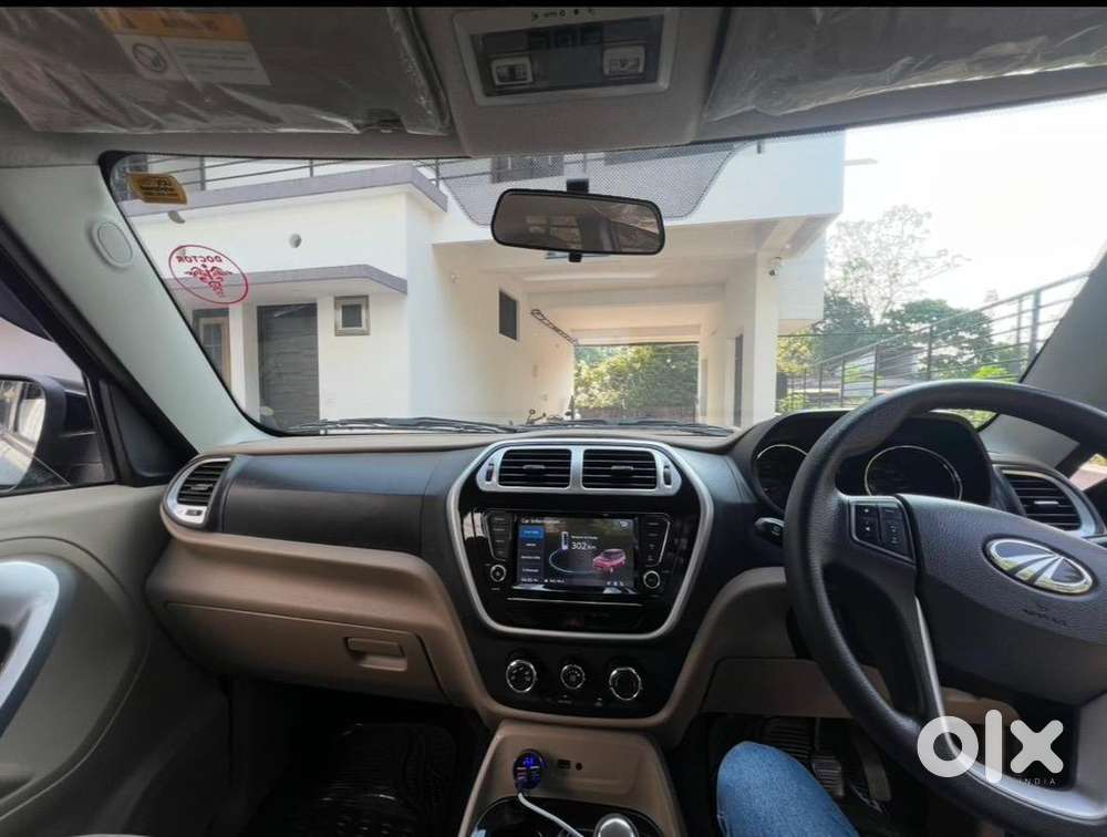 Mahindra Tuv 300 2018 Diesel Good Condition Like A New