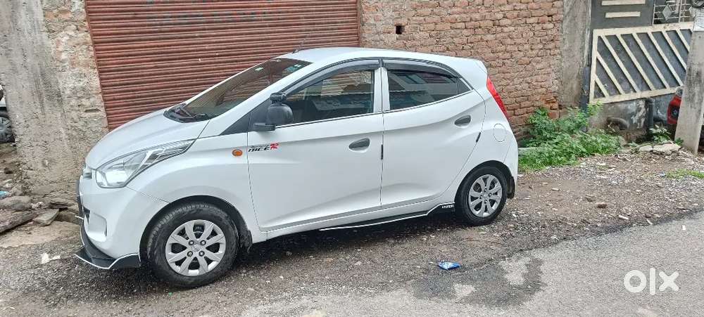 Hyundai Eon Magna 2018