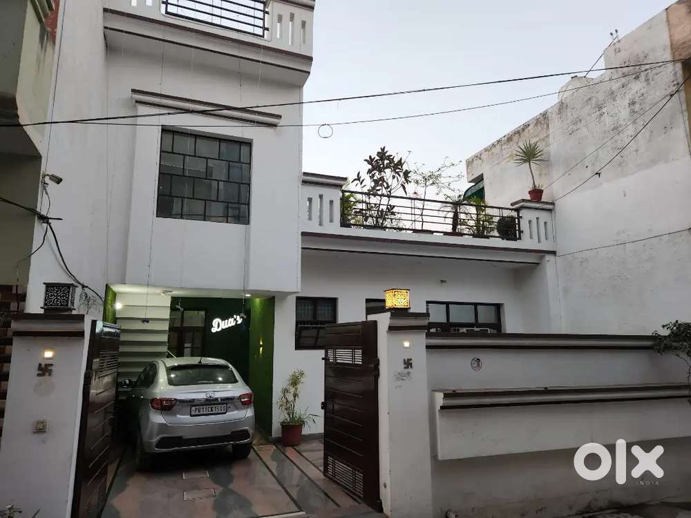 200 sq yard house on rent (tarapuri vishnu nagar)
