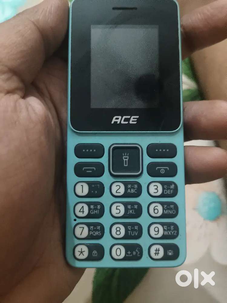 Ace keypad phone