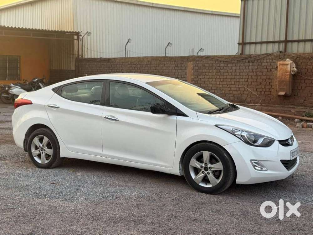 Hyundai Elantra 1.6 Sx Option At, 2012, Diesel