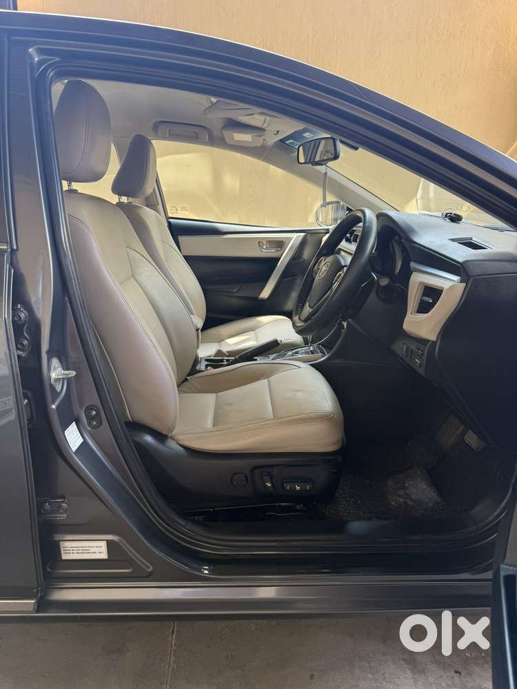 Toyota Corolla Altis Vl At, 2016, Petrol
