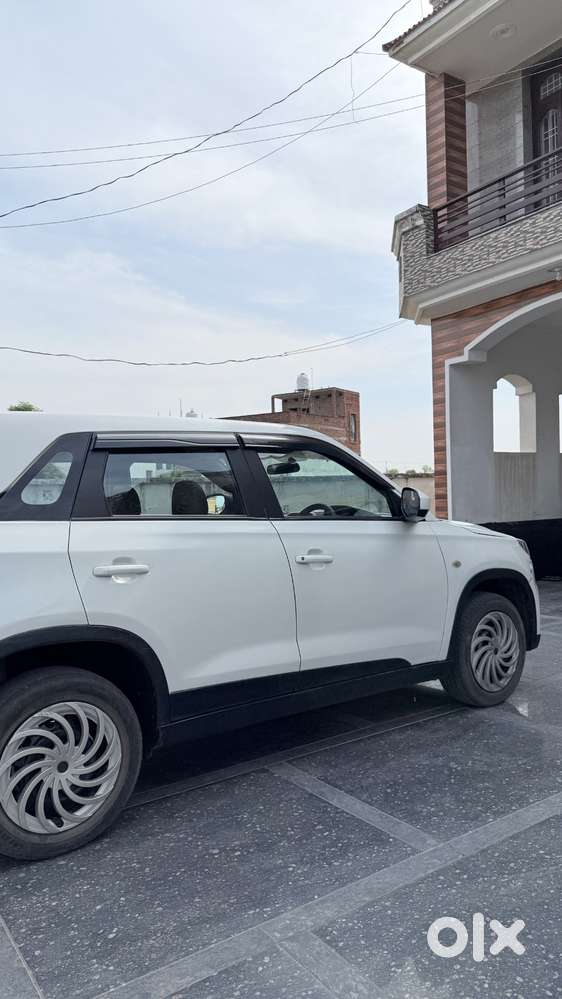 Maruti Suzuki Brezza 2017 Diesel 77000 Km Driven