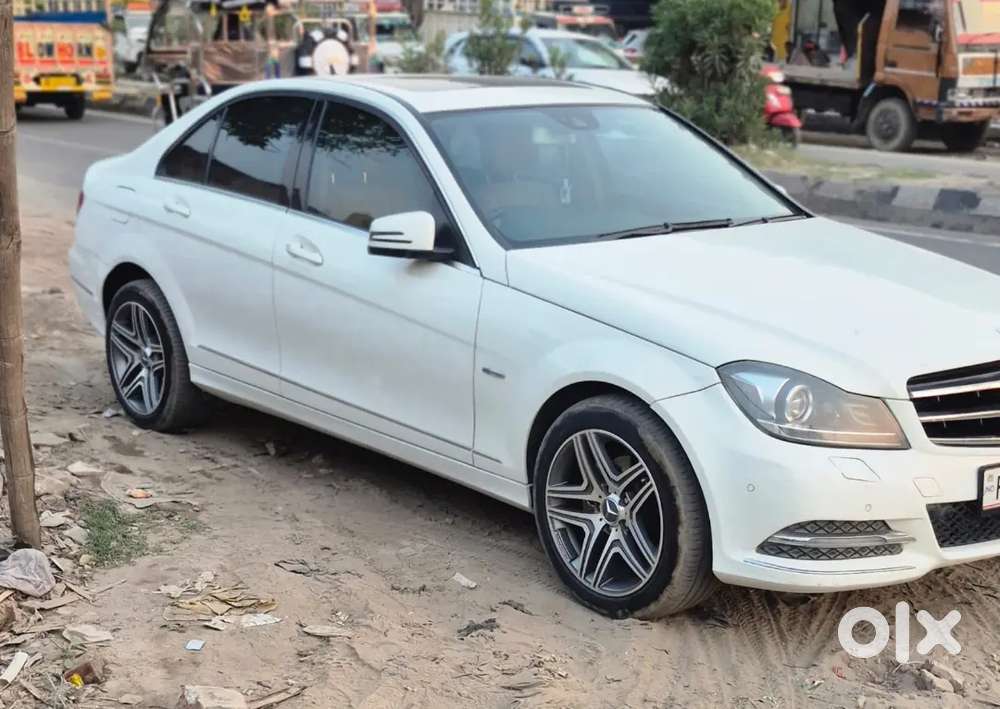 Mercedes-benz C-class 2012 Diesel 139000 Km Driven