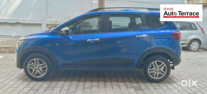 Renault Triber 1.0 Rxz Amt Dual Tone, 2023, Petrol