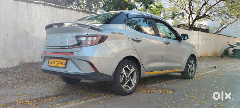 Hyundai Aura Sx (o) Crdi Manual, 2024, Cng & Hybrids