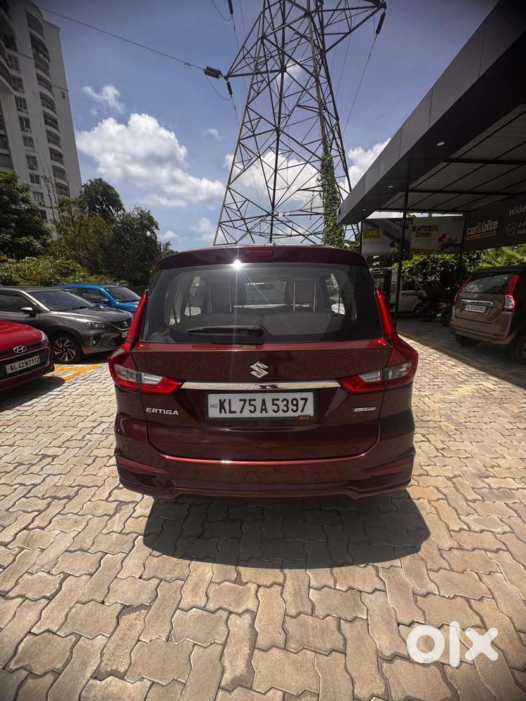 Maruti Suzuki Ertiga Zxi At Shvs, 2020, Petrol