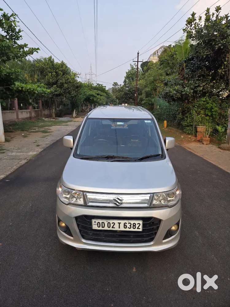 Maruti Suzuki Stingray 2015 Petrol Well Maintained