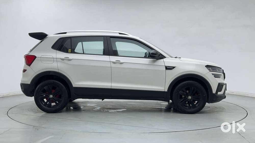 Skoda Kushaq 1.0 Tsi Ambition At, 2023, Petrol