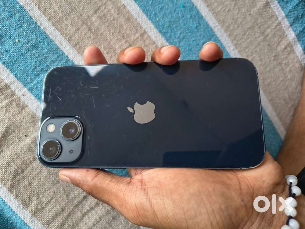 iPhone 13 .