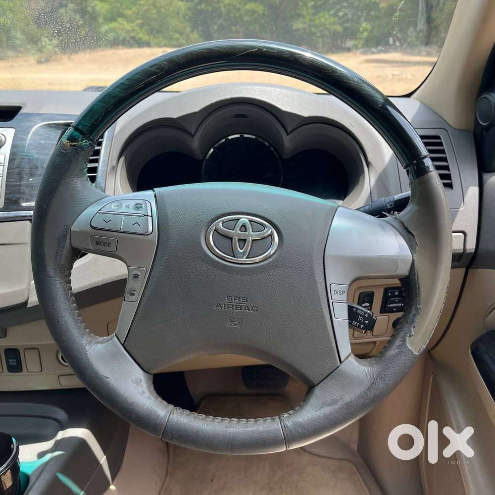 Toyota Fortuner 3.0 4x2 Automatic, 2013, Diesel