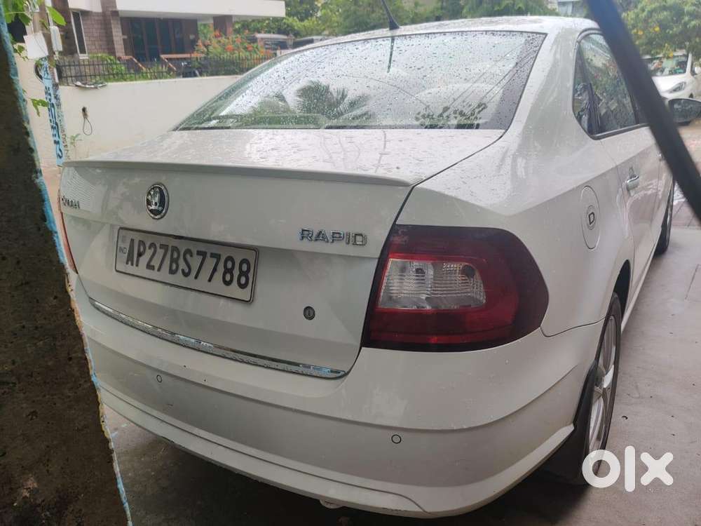 Skoda Rapid Diesel 2016