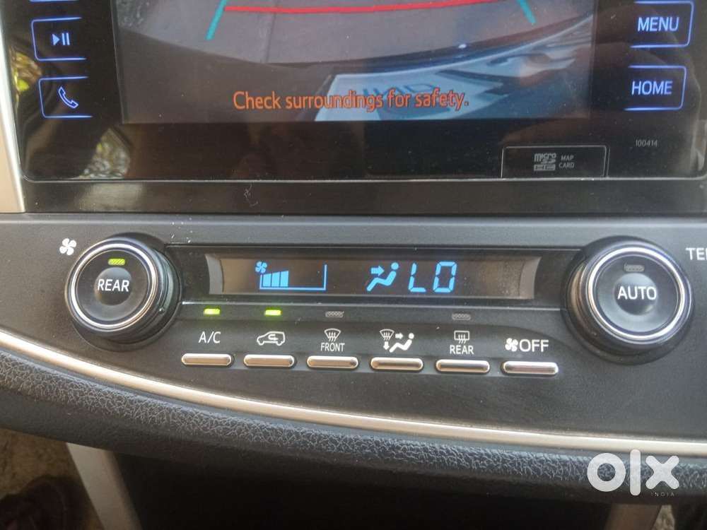 Toyota Innova Crysta 2.8z Automatic, 2016, Diesel