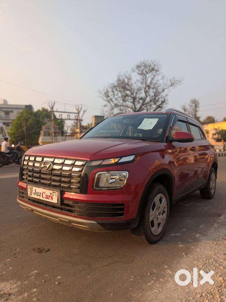 Hyundai Venue 1.2 S Plus, 2021, Petrol