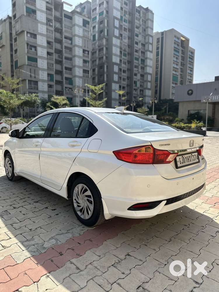Honda City I-vtec V, 2018, Cng & Hybrids