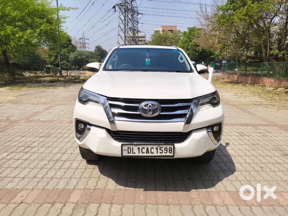 Toyota Fortuner 4x2 At 2.8 Diesel, 2019, Diesel