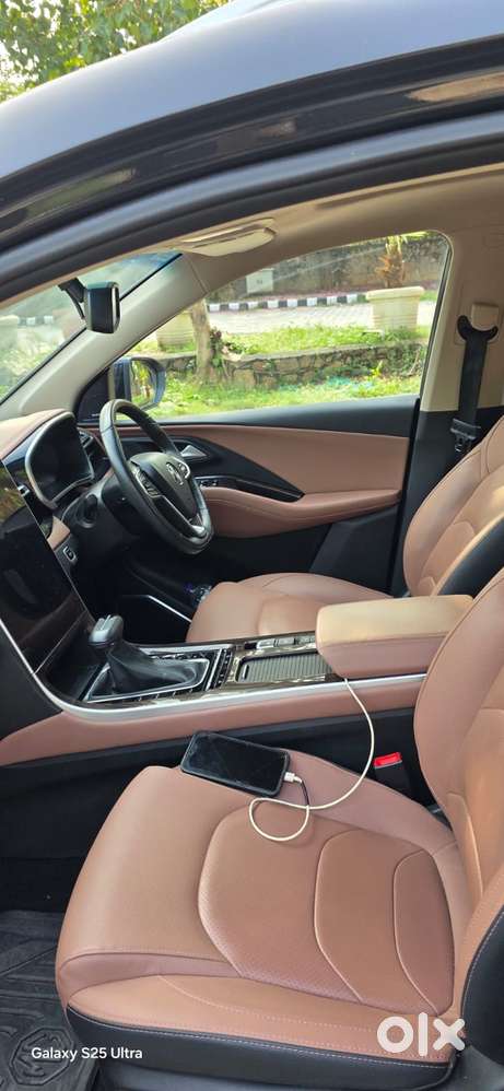 Mg Hector Plus Savvy Pro 1.5 Turbo Petrol Cvt 7 Str, 2024, Petrol