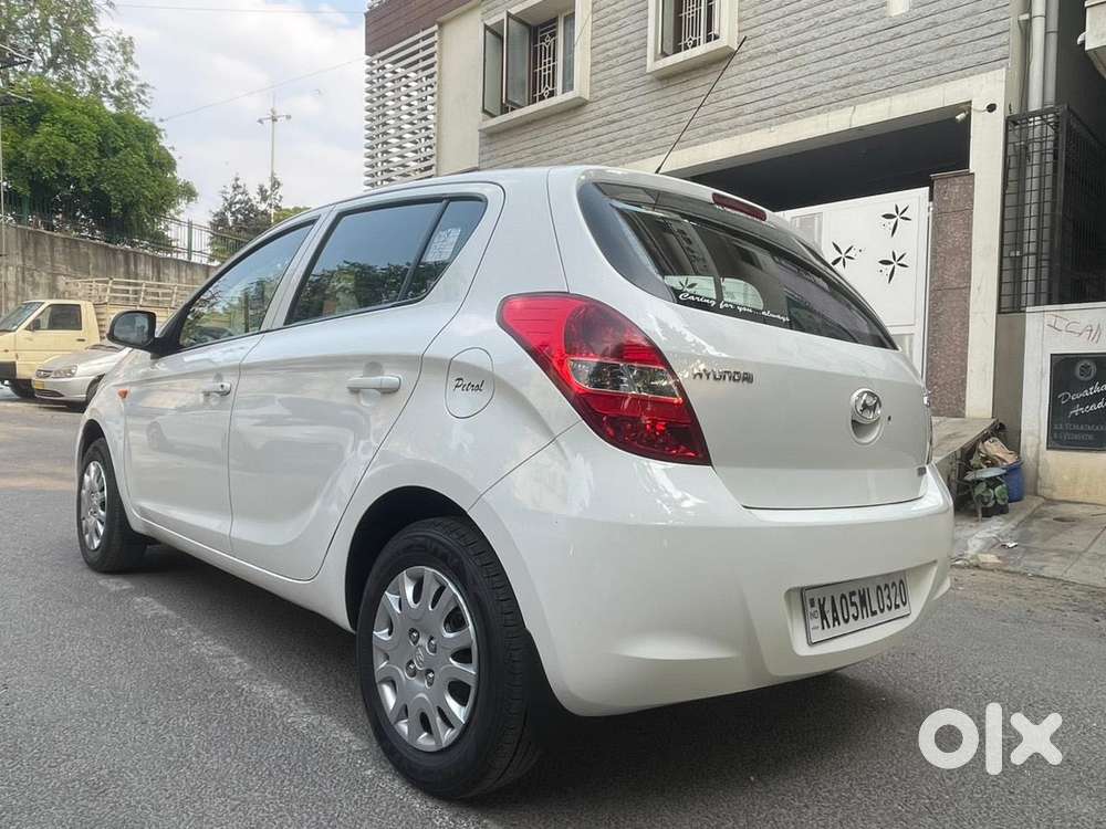 Hyundai I20 2009-2011 Magna, 2011, Petrol