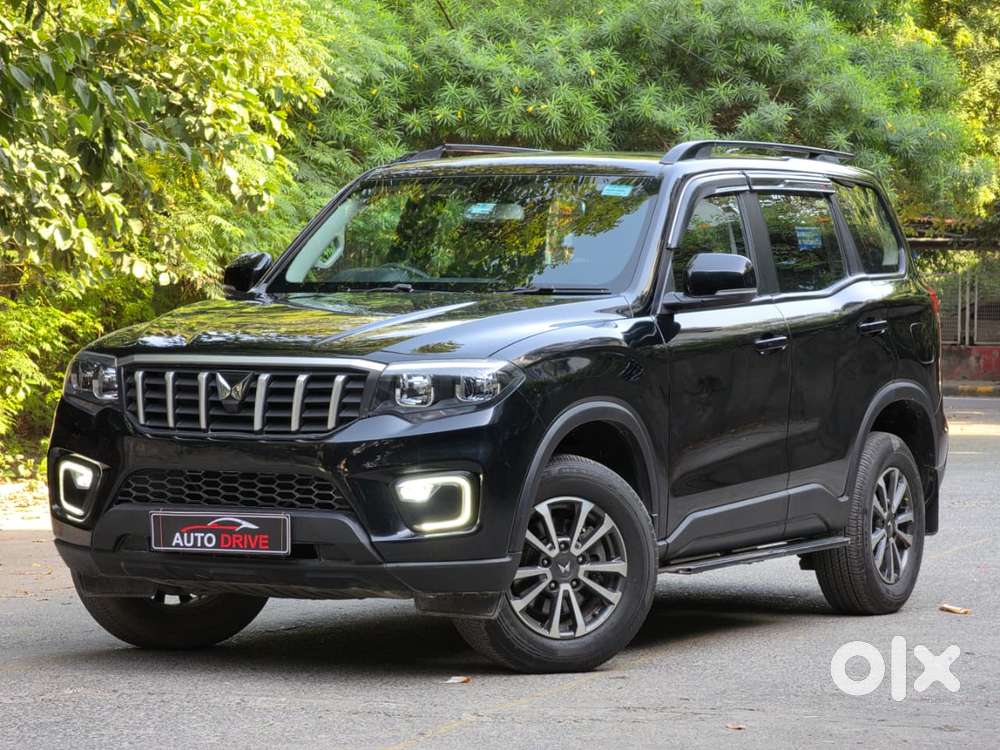 Mahindra Scorpio-n 2.0 Z4 Petrol At 7 Str, 2024, Petrol