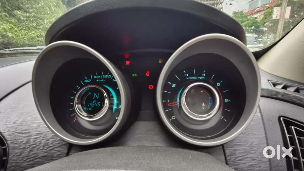 Mahindra Xuv500 At W10 Fwd, 2015, Diesel