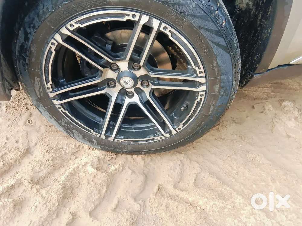 2018 Maruti Brezza Hybrid​ Manual Diesel