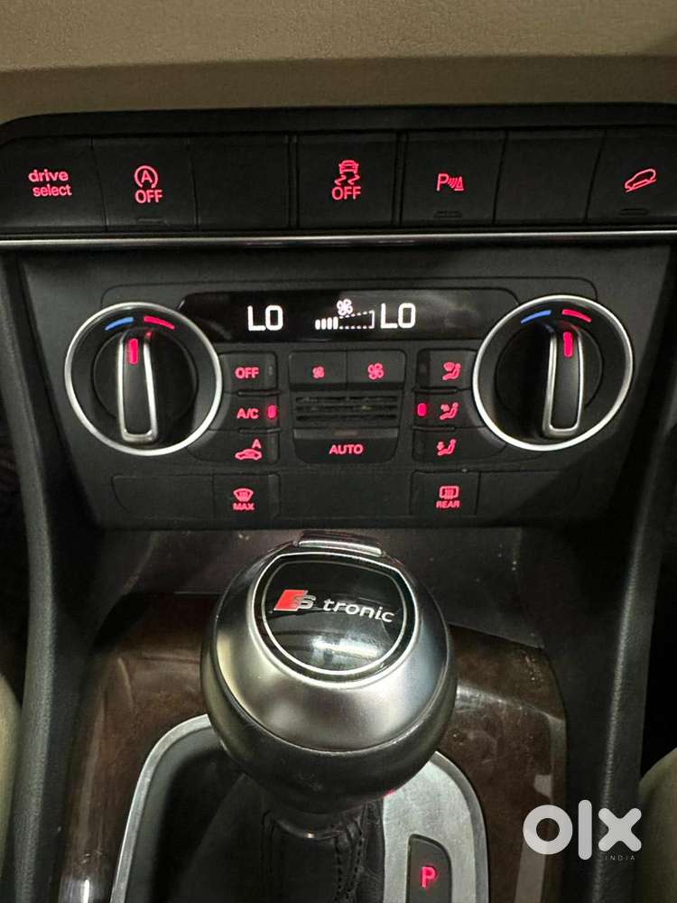 Audi Q3 30 Tfsi S Tronic, 2018, Petrol