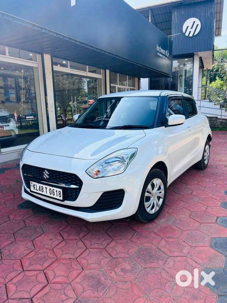 Maruti Suzuki Swift 1.2 Vxi (o), 2023, Petrol