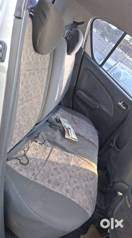 Maruti Suzuki Ritz Vxi, 2009, Petrol