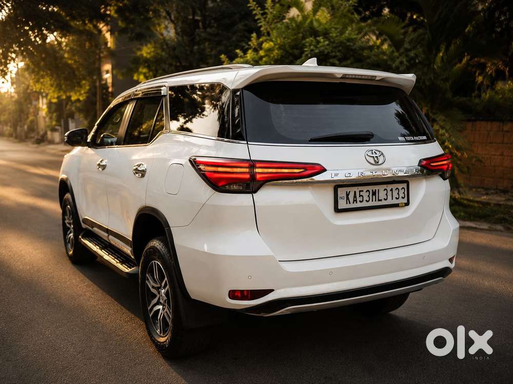 Toyota Fortuner 4X2 MT 2.8 Diesel, 2023, Diesel