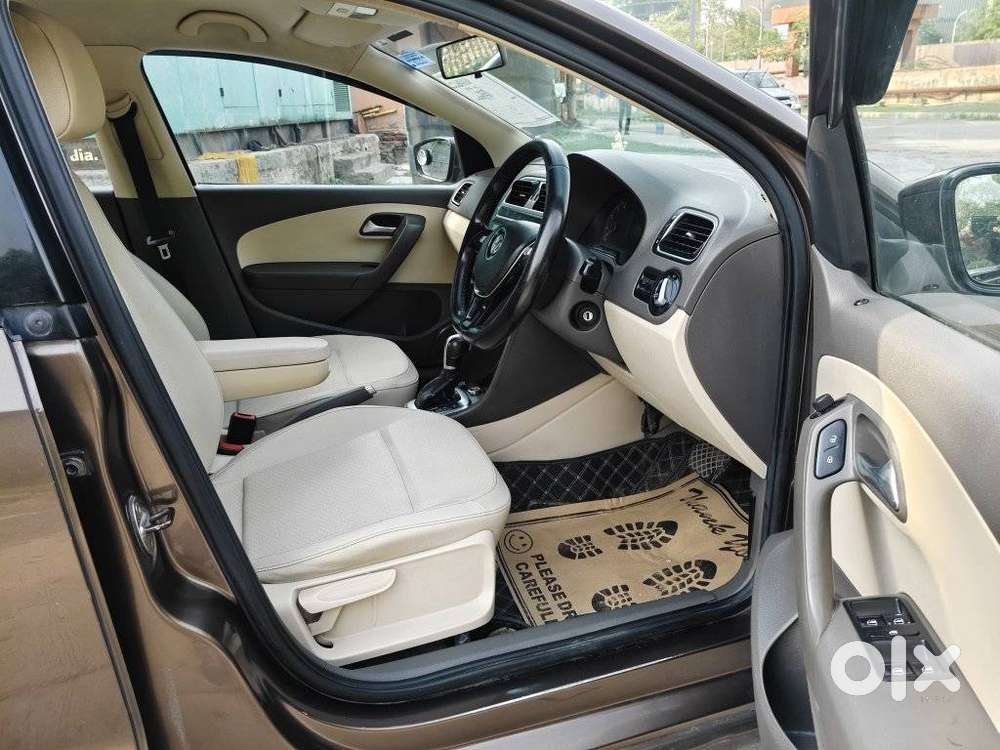 Volkswagen Vento 1.2 Tsi Comfortline At, 2015, Petrol