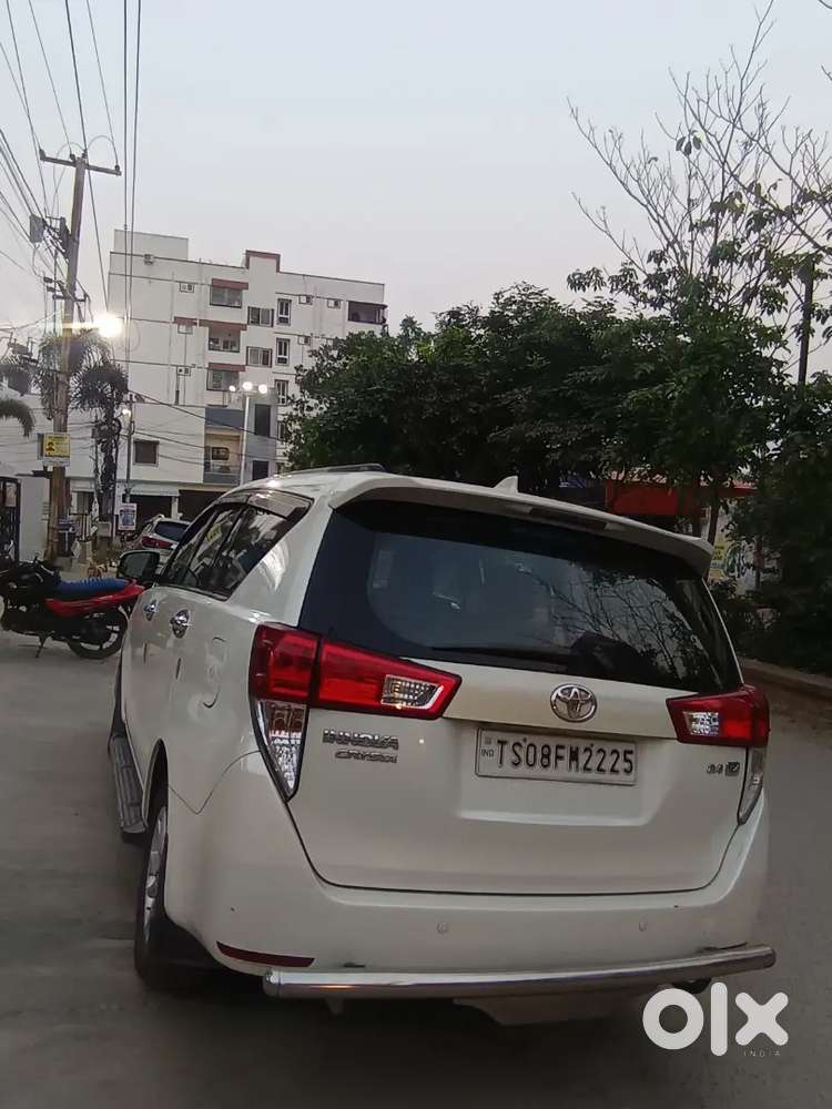 Toyota Innova Crysta 2017 Diesel  Manual