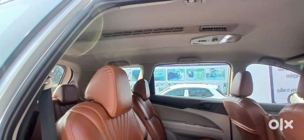 Mahindra Marazzo M4 8str, 2021, Diesel