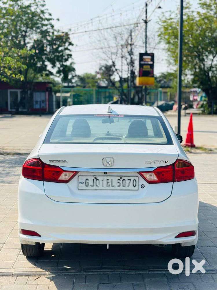 Honda City V Mt, 2015, Cng & Hybrids