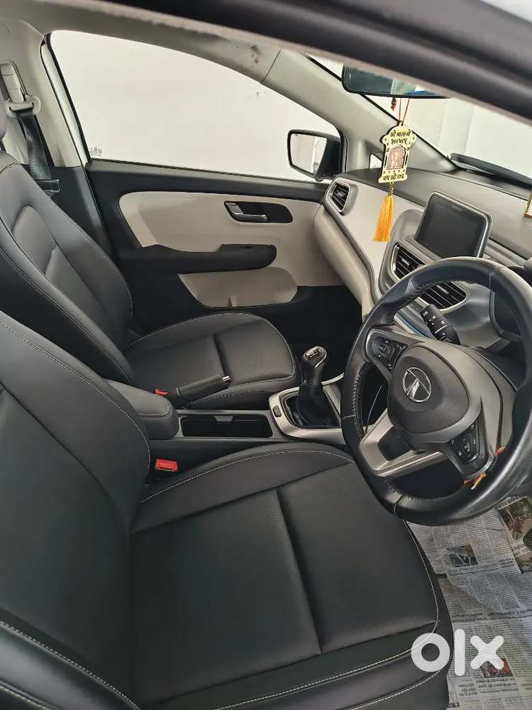 Tata Altroz 1.2 2023 Km Driven
