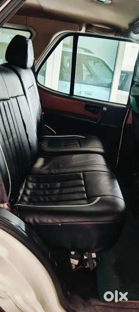 Tata Safari Ev 2012