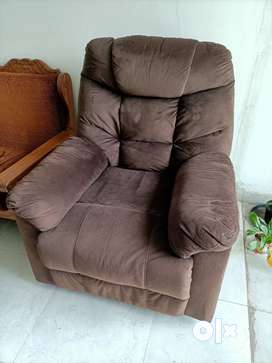 Recliner deals chair olx