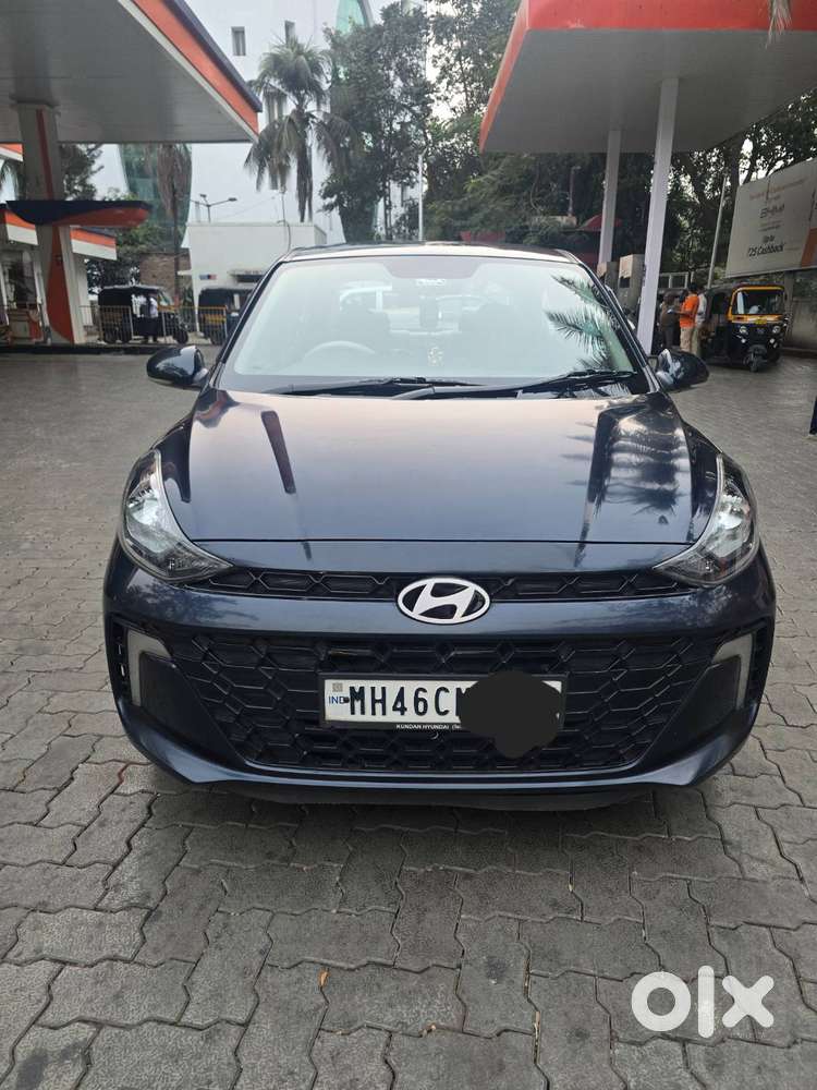 Hyundai Aura Top Model Cng In Best Condition