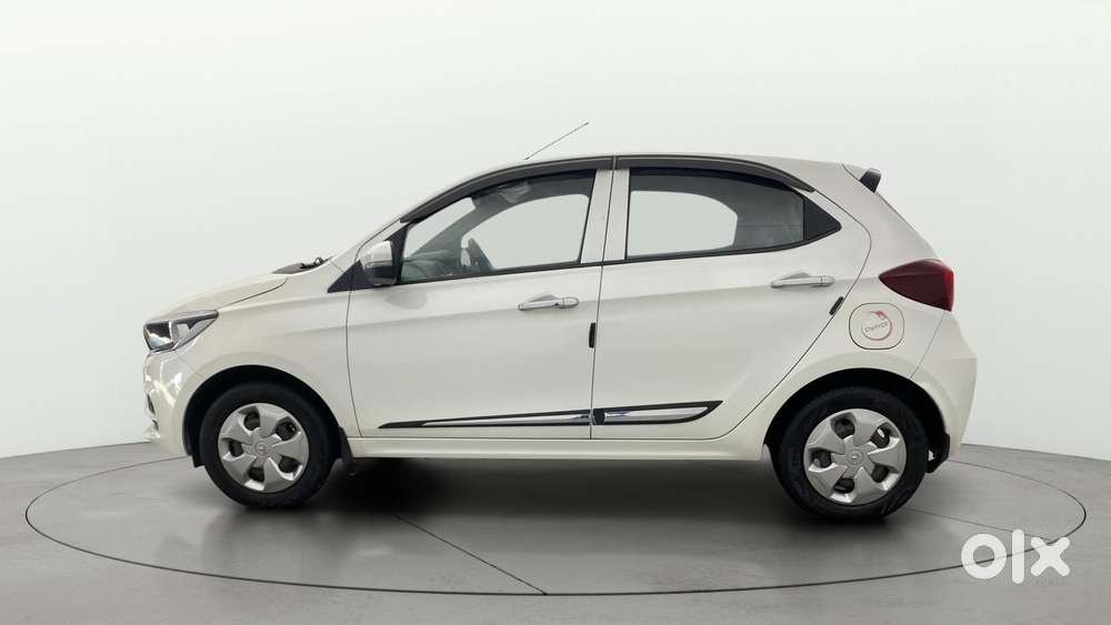 Tata Tiago 1.2 Revotron Xt, 2021, Petrol