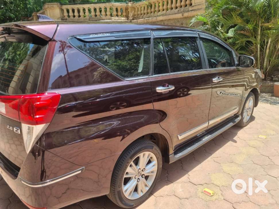 Toyota Innova Crysta 2.8z Automatic, 2018, Diesel