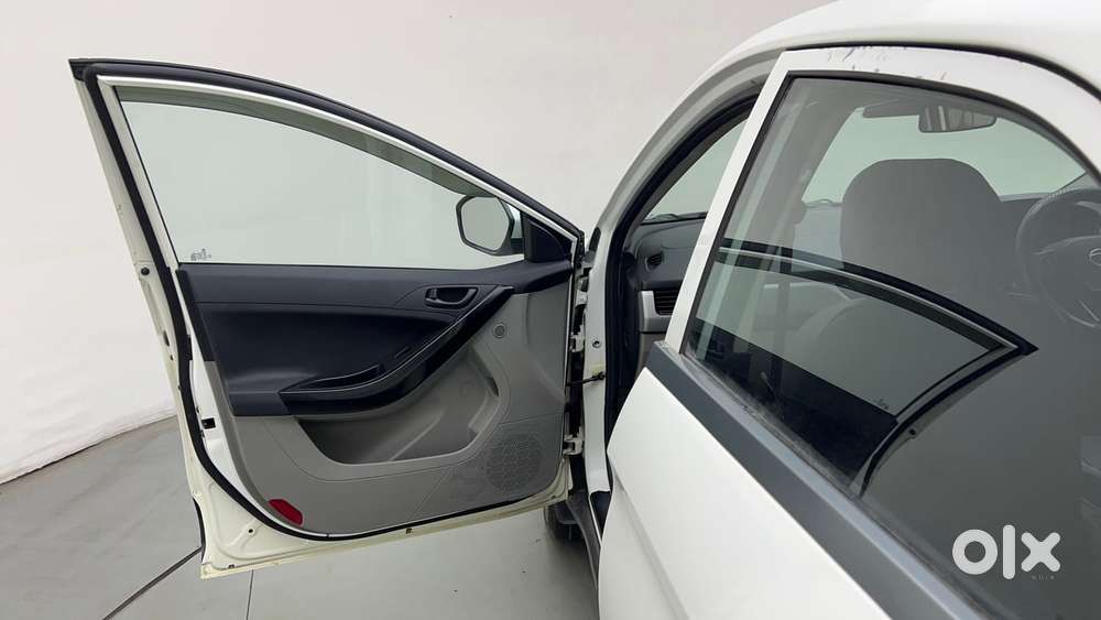 Tata Nexon 1.5 Revotorq Xma Amt (s), 2019, Petrol