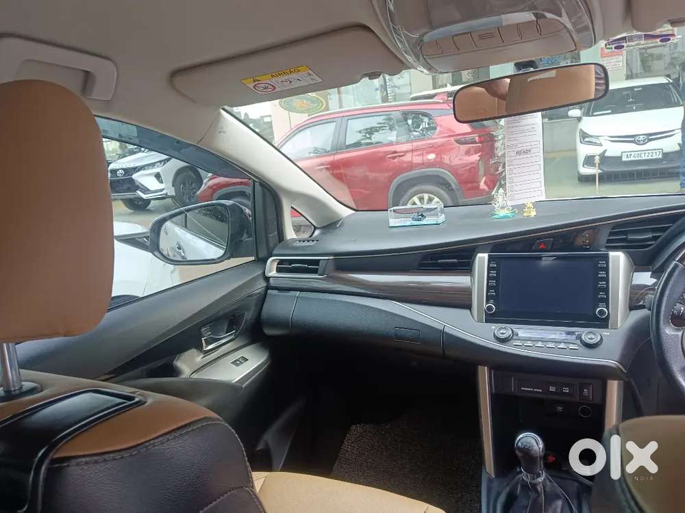 Toyota Innova Crysta 2022