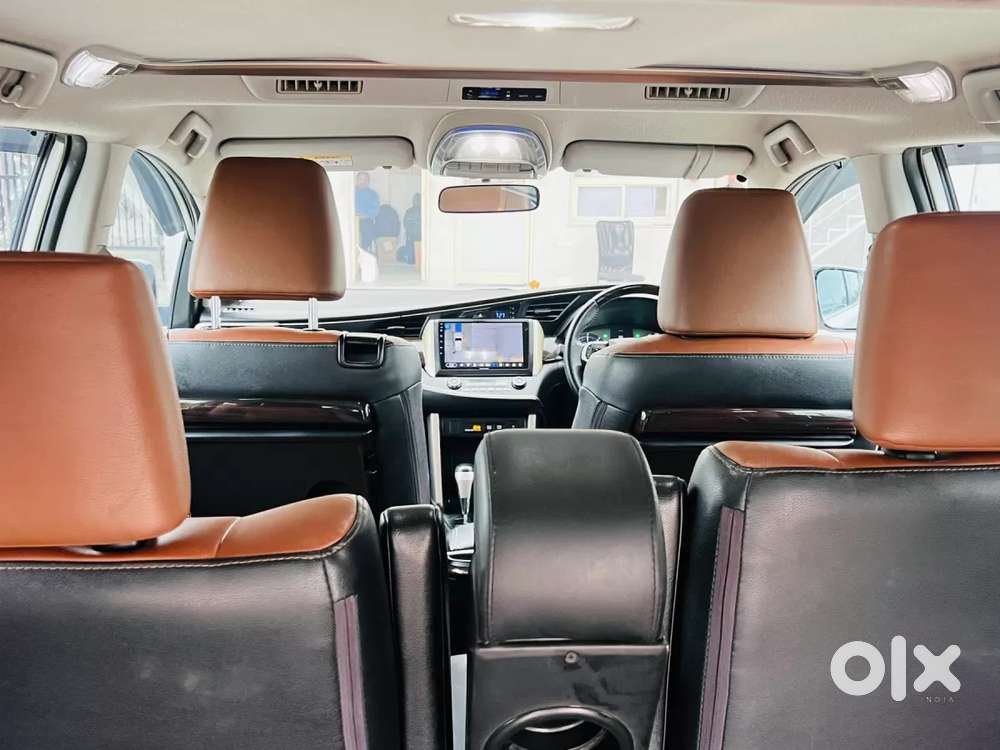 Toyota Innova Crysta 2.8 Zx At 7 Seater, 2018, Diesel