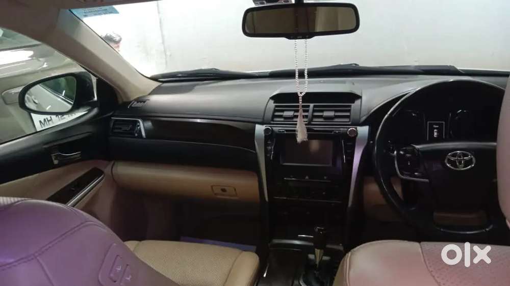 Toyota Camry Hybrid 2016